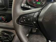 Renault Trafic 2.0 dCi Blue SL28 Business Panel Van 5dr Diesel Manual L1 H1 Euro 6 (s/s) (130 ps) - U1650
