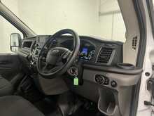 Ford Transit 350 EcoBlue Leader 2.0 2dr Luton Manual Diesel - U1660
