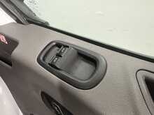 Ford Transit 350 EcoBlue Leader 2.0 2dr L4 Dropside Manual Diesel - U1663