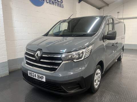 Renault Trafic 2.0 dCi Blue LL30 Sport+ Panel Van 5dr Diesel Manual L2 H1 Euro 6 (s/s) (150 ps)