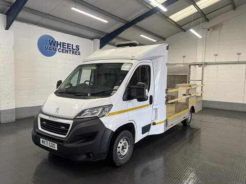 Peugeot Boxer BlueHDi 335 Professional Premium + 2.2 2dr Dropside Manual Diesel