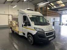 Peugeot Boxer PEUGEOT BOXER 335 B2B CAB 2.2 BLHDI 140 S S/S Manual Diesel Dropside 2022 PLANT AND GO TRUCK 2.2 2dr - U1669