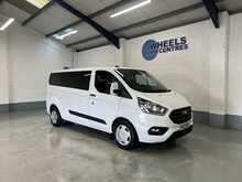 Ford Transit Custom 2.0 320 EcoBlue Trend Kombi Double Cab 5dr Diesel Auto L2 H1 Euro 6 (s/s) (130 ps) 2.0 5dr Minibus - U1670