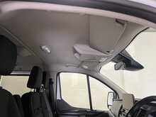 Ford Transit Custom 2.0 320 EcoBlue Trend Kombi Double Cab 5dr Diesel Auto L2 H1 Euro 6 (s/s) (130 ps) 2.0 5dr Minibus - U1670
