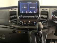 Ford Transit Custom 2.0 320 EcoBlue Trend Kombi Double Cab 5dr Diesel Auto L2 H1 Euro 6 (s/s) (130 ps) 2.0 5dr Minibus - U1670