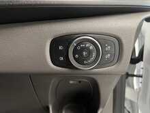 Ford Transit Custom 2.0 320 EcoBlue Trend Kombi Double Cab 5dr Diesel Auto L2 H1 Euro 6 (s/s) (130 ps) 2.0 5dr Minibus - U1670