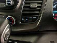 Ford Transit Custom 2.0 320 EcoBlue Trend Kombi Double Cab 5dr Diesel Auto L2 H1 Euro 6 (s/s) (130 ps) 2.0 5dr Minibus - U1670