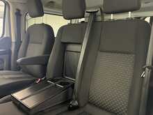 Ford Transit Custom 2.0 320 EcoBlue Trend Kombi Double Cab 5dr Diesel Auto L2 H1 Euro 6 (s/s) (130 ps) 2.0 5dr Minibus - U1670