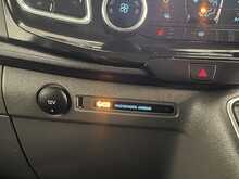 Ford Transit Custom 2.0 300 EcoBlue Limited Panel Van 5dr Diesel Manual L2 H1 Euro 6 (s/s) (130 ps) - U1673
