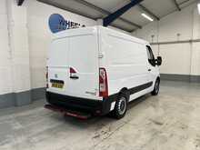 Vauxhall Movano 2.3 CDTi 3500 Panel Van 5dr Diesel Manual FWD L1 H1 Euro 6 (110 ps) - U1674