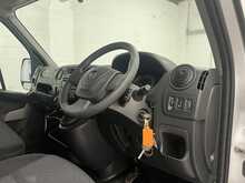 Vauxhall Movano 2.3 CDTi 3500 Panel Van 5dr Diesel Manual FWD L1 H1 Euro 6 (110 ps) - U1674