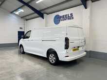 Ford Transit Custom 2.0 300 EcoBlue Limited Panel Van 5dr Diesel Manual L2 H1 Euro 6 (s/s) (136 ps) - U1681