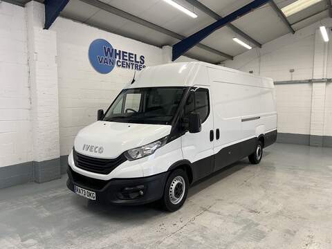 Iveco Daily Daily 2.3D HPI 14V 35S 3520 HiMatic MWB H2 Euro 6 (s/s) 5dr