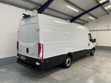 Iveco Daily 2.3D HPI 14V 35S 4100 Panel Van 5dr Diesel Manual LWB H2 Euro 6 (s/s) (136 ps) - U1686