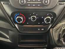 Iveco Daily 2.3D HPI 14V 35S 4100 Panel Van 5dr Diesel Manual LWB H2 Euro 6 (s/s) (136 ps) - U1686