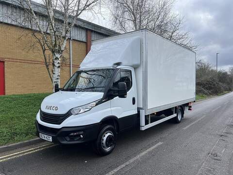 Iveco Daily Daily 2.3D HPI 14V 35S 3520 HiMatic MWB H2 Euro 6 (s/s) 5dr