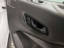 Ford Transit 350 EcoBlue Leader 2.0 2dr Luton Manual Diesel - U1700