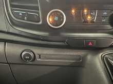 Ford Transit 350 EcoBlue Leader 2.0 2dr Luton Manual Diesel - U1700