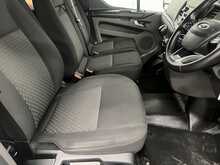 Ford Transit Custom 320 EcoBlue Trend 2.0 5dr Minibus Manual Diesel - U1704