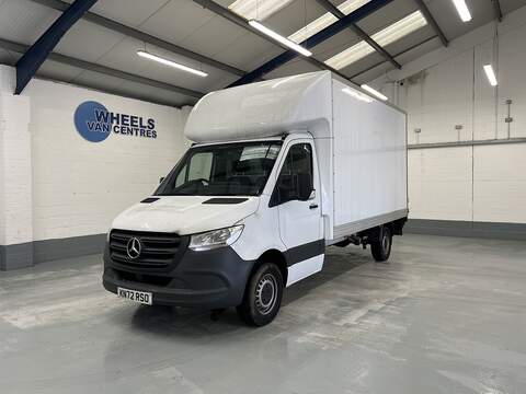 Mercedes-Benz Sprinter Boxer 2.2 BlueHDi 335 Professional Premium + Platform Cab L3 Euro 6 (s/s) 2dr
