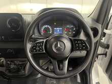 Mercedes-Benz Sprinter 315 CDI Progressive 2.0 2dr Luton Manual Diesel - U1707
