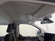 Ford Tourneo Custom 2.0 320 EcoBlue Zetec Minibus Double Cab 5dr Diesel Manual L2 Euro 6 (s/s) (136 ps) - U1710