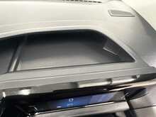 Ford Tourneo Custom 2.0 320 EcoBlue Zetec Minibus Double Cab 5dr Diesel Manual L2 Euro 6 (s/s) (136 ps) - U1710