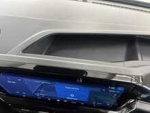 Ford Tourneo Custom 2.0 320 EcoBlue Zetec Minibus Double Cab 5dr Diesel Manual L2 Euro 6 (s/s) (136 ps) - U1710