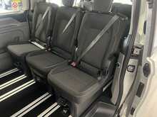 Ford Tourneo Custom 2.0 320 EcoBlue Zetec Minibus Double Cab 5dr Diesel Manual L2 Euro 6 (s/s) (136 ps) - U1710