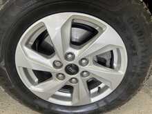 Ford Tourneo Custom 2.0 320 EcoBlue Zetec Minibus Double Cab 5dr Diesel Manual L2 Euro 6 (s/s) (136 ps) - U1710