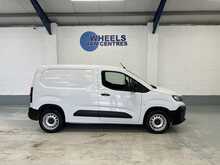 Peugeot Partner 1.5 BlueHDi 1000 Professional Standard Panel Van 5dr Diesel Manual SWB Euro 6 (s/s) (100 ps) - U1718