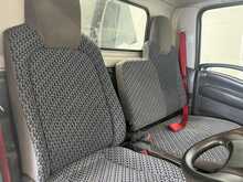 Isuzu Grafter Tipper AUTO N35.125Se 1.9 Tipper Automatic Diesel - U1722
