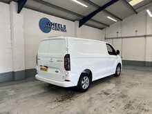 Ford Transit Custom 2.0 280 EcoBlue Limited Panel Van 5dr Diesel Manual L1 H1 Euro 6 (s/s) (136 ps) - U1744