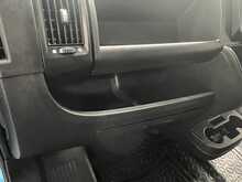 Peugeot Boxer BlueHDi 335 Built for Business 2.2 4dr Luton Manual Diesel - U1759