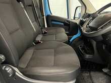 Peugeot Boxer BlueHDi 335 Built for Business 2.2 4dr Luton Manual Diesel - U1759