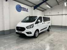 Ford Transit Custom 2.0 320 EcoBlue Trend Kombi Double Cab 5dr Diesel Manual L2 H1 Euro 6 (s/s) (130 ps) 2.0 5dr Minibus - U1764