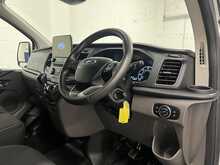 Ford Transit Custom 2.0 320 EcoBlue Trend Kombi Double Cab 5dr Diesel Manual L2 H1 Euro 6 (s/s) (130 ps) 2.0 5dr Minibus - U1764