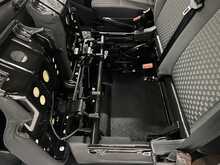 Ford Transit Custom 2.0 320 EcoBlue Trend Kombi Double Cab 5dr Diesel Manual L2 H1 Euro 6 (s/s) (130 ps) 2.0 5dr Minibus - U1764