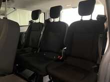 Ford Transit Custom 2.0 320 EcoBlue Trend Kombi Double Cab 5dr Diesel Manual L2 H1 Euro 6 (s/s) (130 ps) 2.0 5dr Minibus - U1764