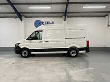 Volkswagen Crafter 2.0 TDI CR35 Commerce Panel Van 5dr Diesel Manual FWD MWB High Roof Euro 6 (s/s) (140 ps) - U1766