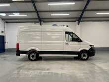 Volkswagen Crafter 2.0 TDI CR35 Commerce Panel Van 5dr Diesel Manual FWD MWB High Roof Euro 6 (s/s) (140 ps) - U1766