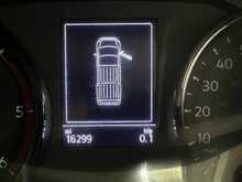 Volkswagen Crafter 2.0 TDI CR35 Commerce Panel Van 5dr Diesel Manual FWD MWB High Roof Euro 6 (s/s) (140 ps) - U1766