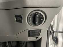 Volkswagen Crafter 2.0 TDI CR35 Commerce Panel Van 5dr Diesel Manual FWD MWB High Roof Euro 6 (s/s) (140 ps) - U1766