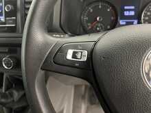 Volkswagen Crafter 2.0 TDI CR35 Commerce Panel Van 5dr Diesel Manual FWD MWB High Roof Euro 6 (s/s) (140 ps) - U1766