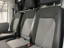 Volkswagen Crafter 2.0 TDI CR35 Commerce Panel Van 5dr Diesel Manual FWD MWB High Roof Euro 6 (s/s) (140 ps) - U1766