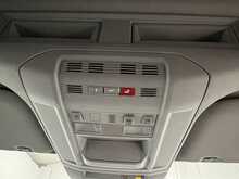 Volkswagen Crafter 2.0 TDI CR35 Commerce Panel Van 5dr Diesel Manual FWD MWB High Roof Euro 6 (s/s) (140 ps) - U1767