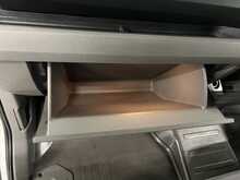 Volkswagen Crafter 2.0 TDI CR35 Commerce Panel Van 5dr Diesel Manual FWD MWB High Roof Euro 6 (s/s) (140 ps) - U1767