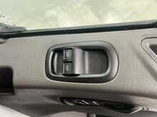 Ford Transit 350 EcoBlue Leader 2.0 2dr Luton Manual Diesel - U1777