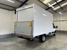 Ford Transit 350 EcoBlue Leader 2.0 2dr Luton Manual Diesel - U1786