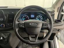 Ford Transit 2.0 350 EcoBlue Leader Luton van 2dr Diesel Manual FWD L4 Euro 6 (s/s) (130 ps) 2.0 2dr Luton - U1789